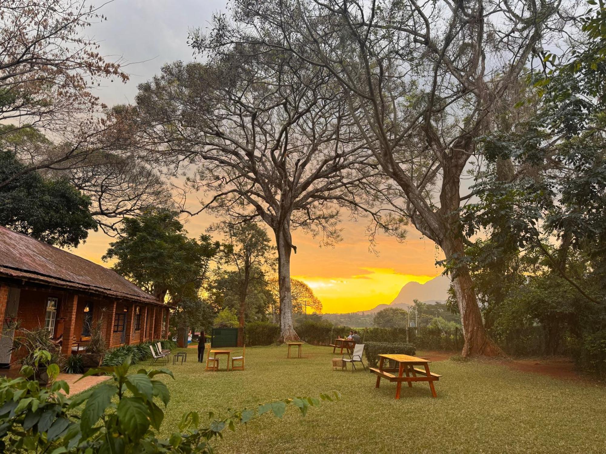 Africawildtruck Eco Camp & Lodge Mulanje Exterior foto